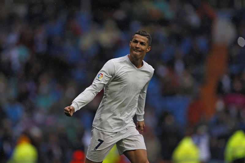 Cristiano Ronaldo je jedním z kandidátů na novou cenu FIFA.