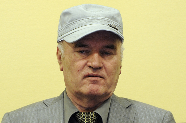 Ratko Mladić u soudu.
