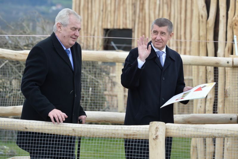 Prezident Miloš Zeman a ministr financí Andrej Babiš.