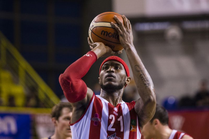 Pardubický basketbalista Lamb Autrey.