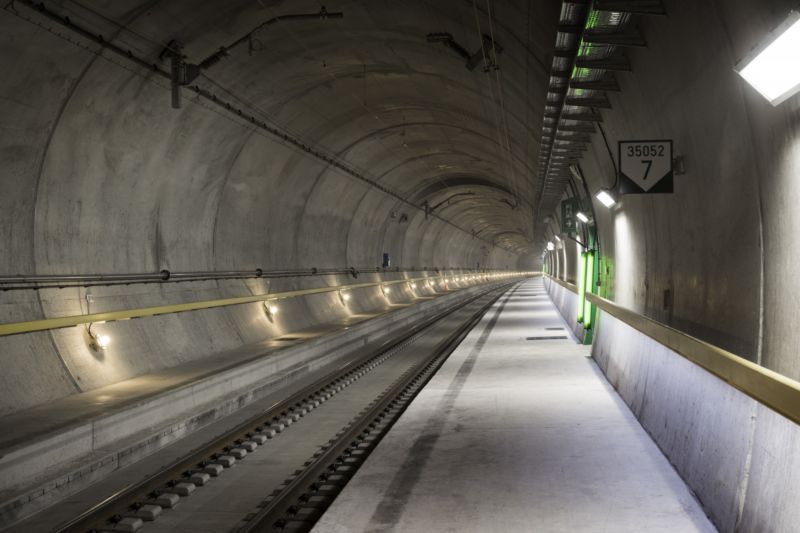 Gotthardský tunel.