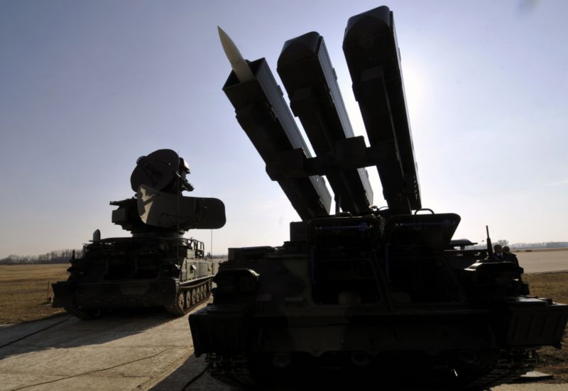Samohybný protiletadlový raketový komplex 2K12 - KUB.