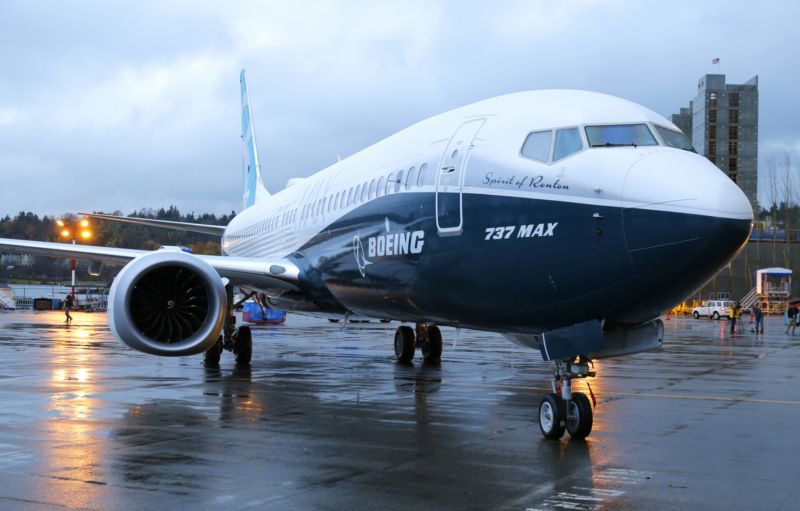 Boeing 737.