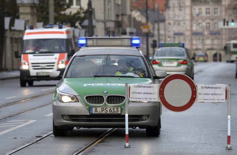 Policejní hlídka. 