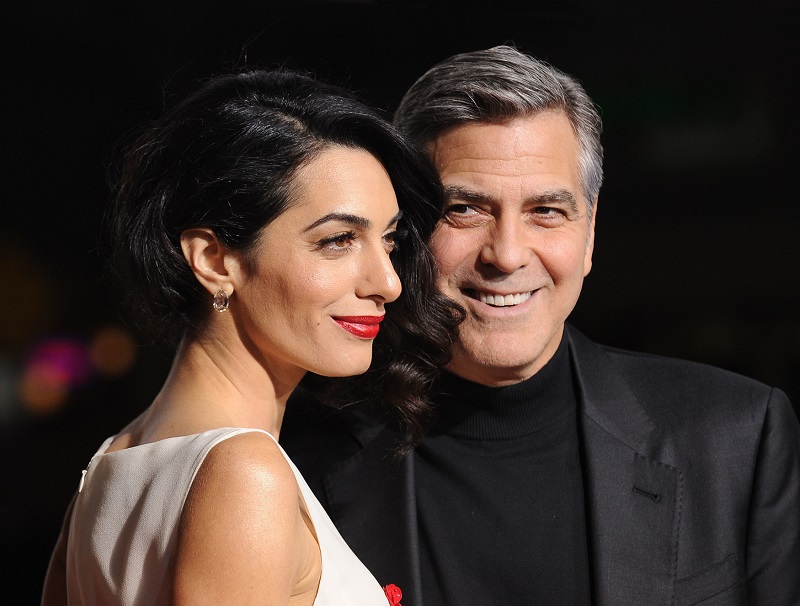 George a Amal Clooneyovi. George a Amal Clooneyovi.