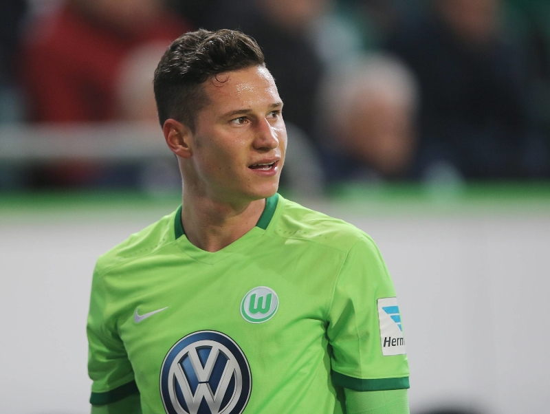 Julian Draxler ještě v dresu Wolfsburgu.