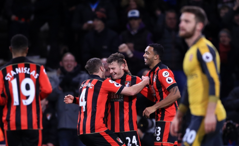 Bournemouth se raduje z branky do sítě Arsenalu. 