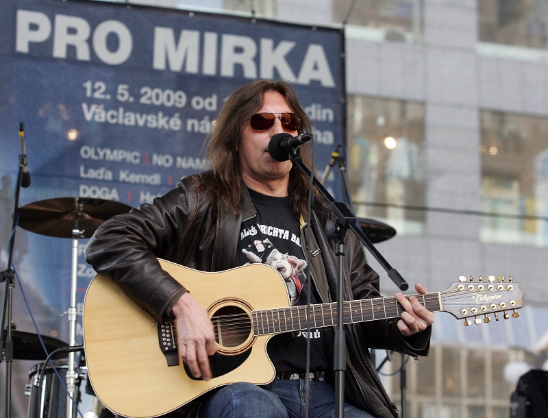 Aleš Brichta.