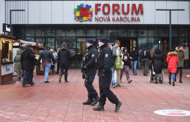 Posílené policejní hlídky v ulicích Ostravy. Preventivní opatření souviselo s teroristickým útokem v Berlíně.