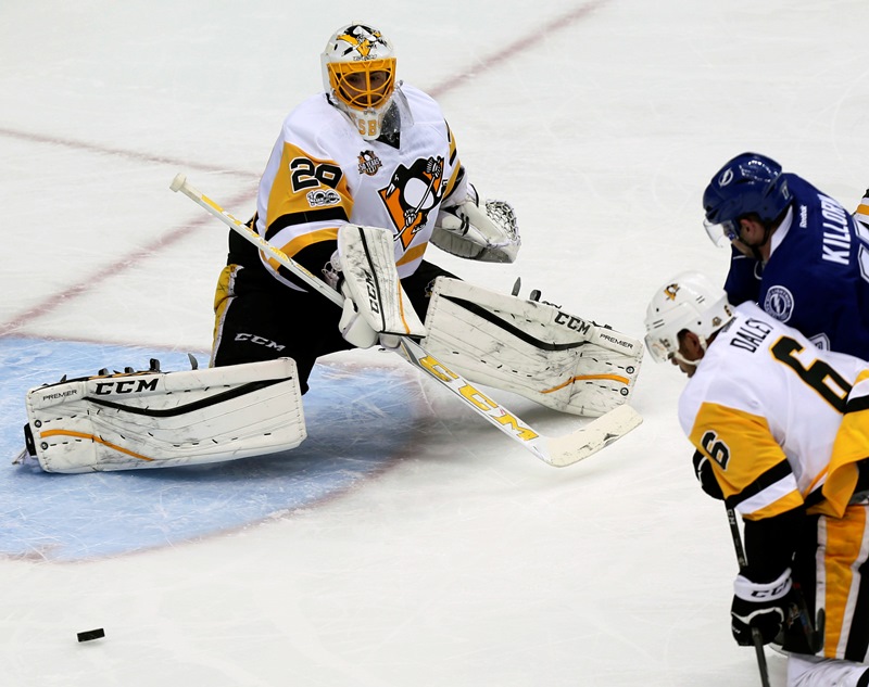 Hokejisté Pittsburghu porazili ve svém prvním utkání v novém roce Tampu Bay 6:2 a prodloužili vítěznou sérii v NHL na pět zápasů. 