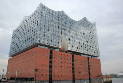 Labská filharmonie.