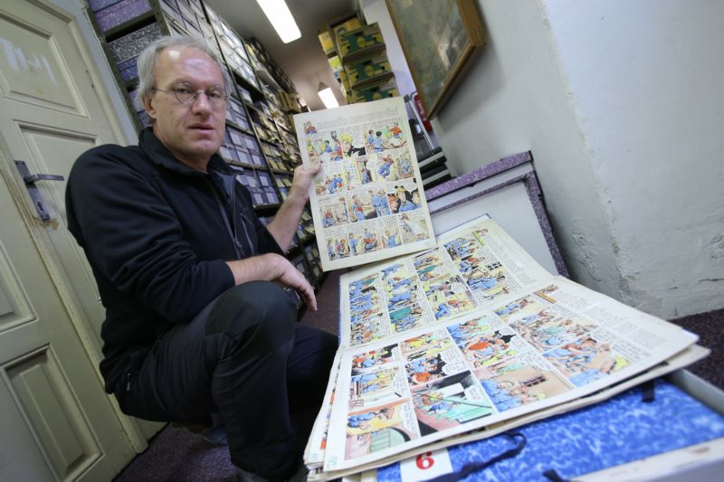 Petr Kotyk je spoluautorem řady publikací a putovních výstav o současné české literatuře.