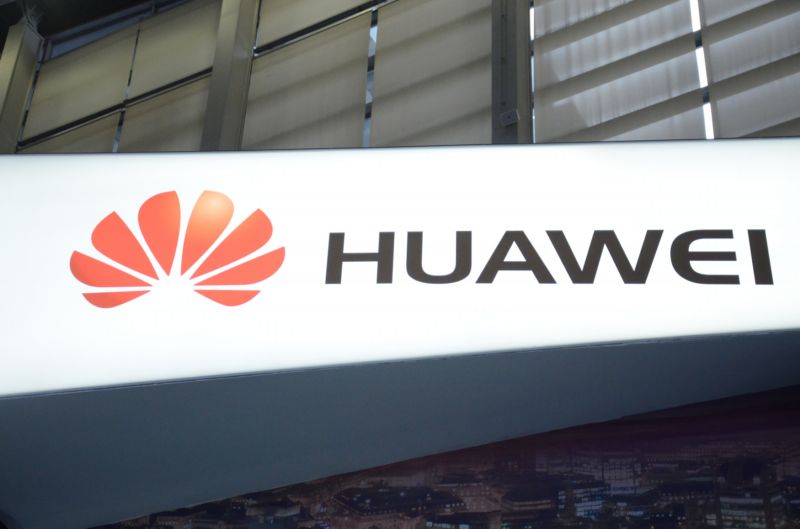 Logo firmy Huawei.