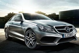 V prémiové třídě se v Česku posadila na první místo značka Mercedes-Benz.