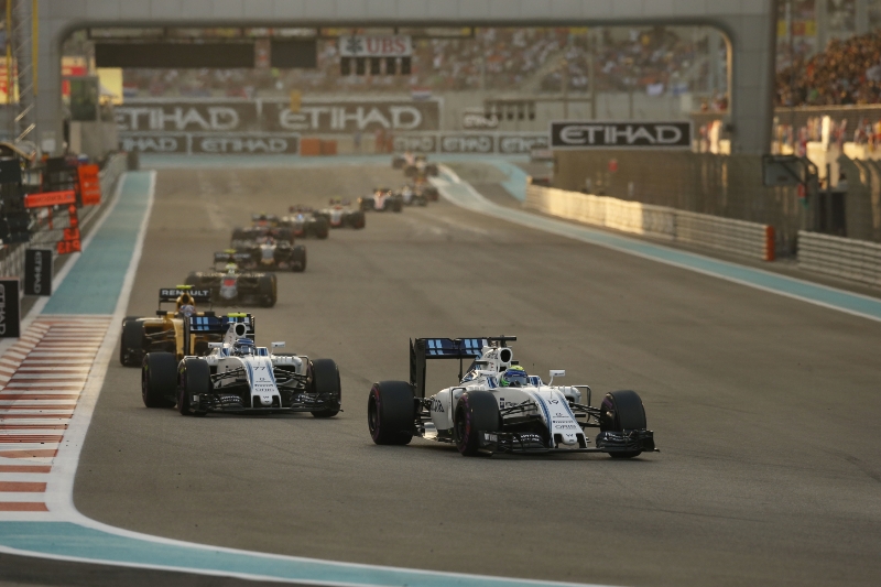 Valtteri Bottas při jednom ze závodů formule 1.