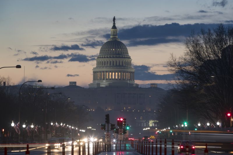 Washingtonský Kapitol se chystá na páteční inauguraci Donalda Trumpa.