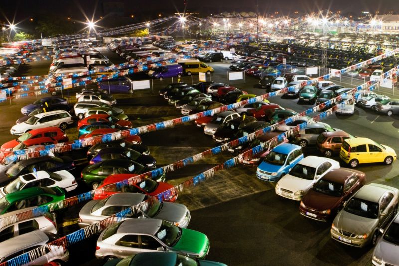 Největší autobazar ve střední Evropě slaví jubileum.