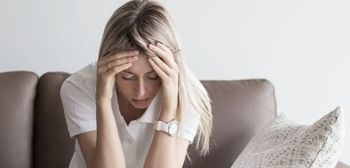 Schizofrenici by si mohli pomoci mimo jiné návštěvami u terapeutů. Nová studie ukázala vliv behaviorální terapie také na vážnější poruchy.