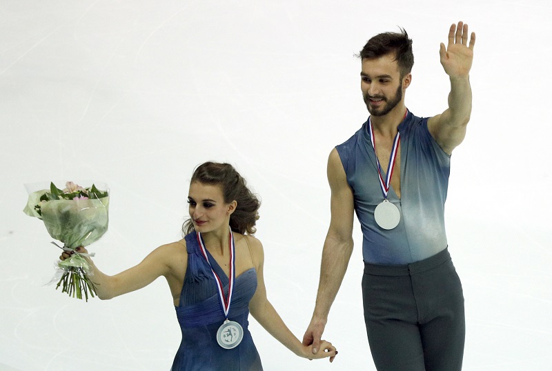 Gabriella Papadakis a Guillaume Cizeron z Francie.