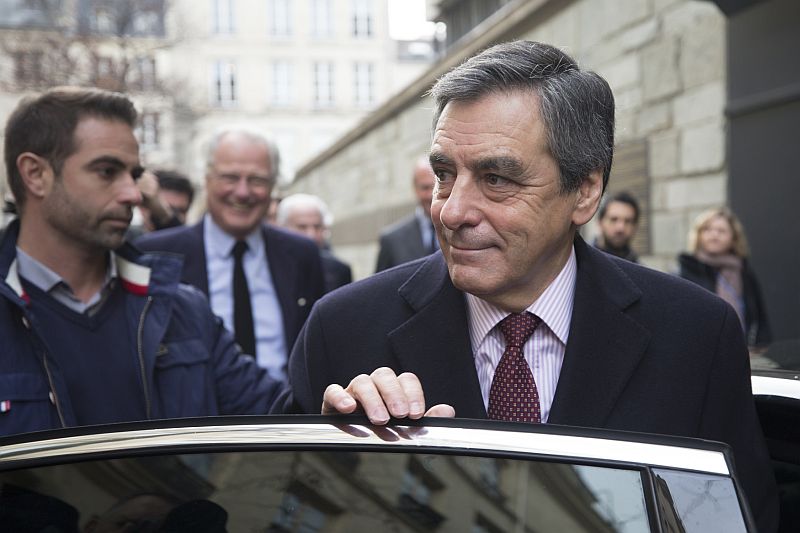 Bývalý francouzský premiér a kandidát na prezidenta za tradiční pravici François Fillon.