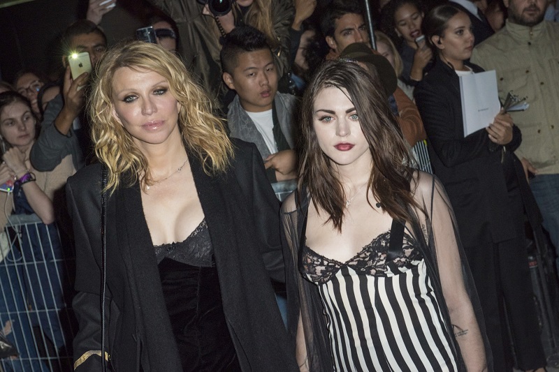Courtney Love a Frances Bean Cobain.