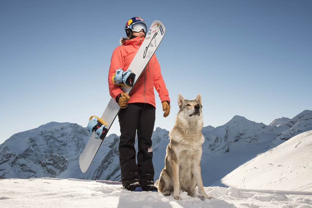 Eva Samková se rozpovídala o životě ve své snowboardové smečce.