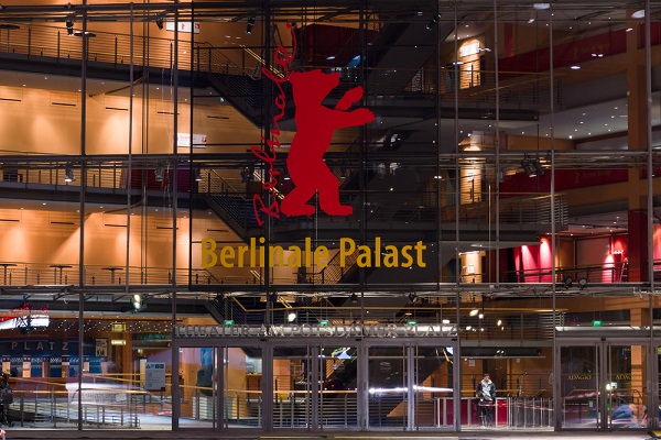Berlinale palast, hlavní místo konání festivalu.