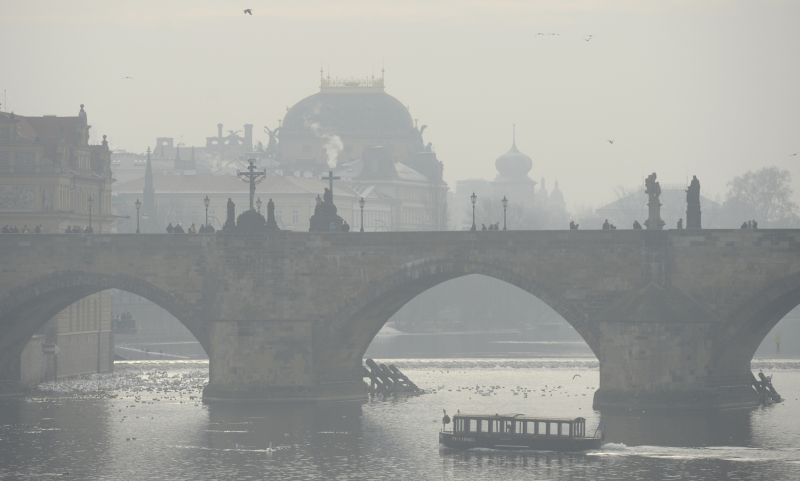 V Praze a Středočeském kraji znovu platí smogová situace.
