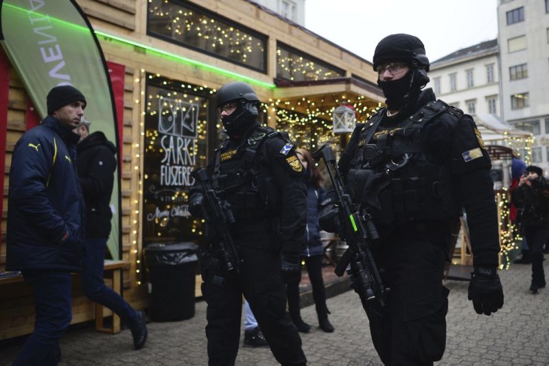 Maďarská policejní zásahová jednotka (ilustrační foto).