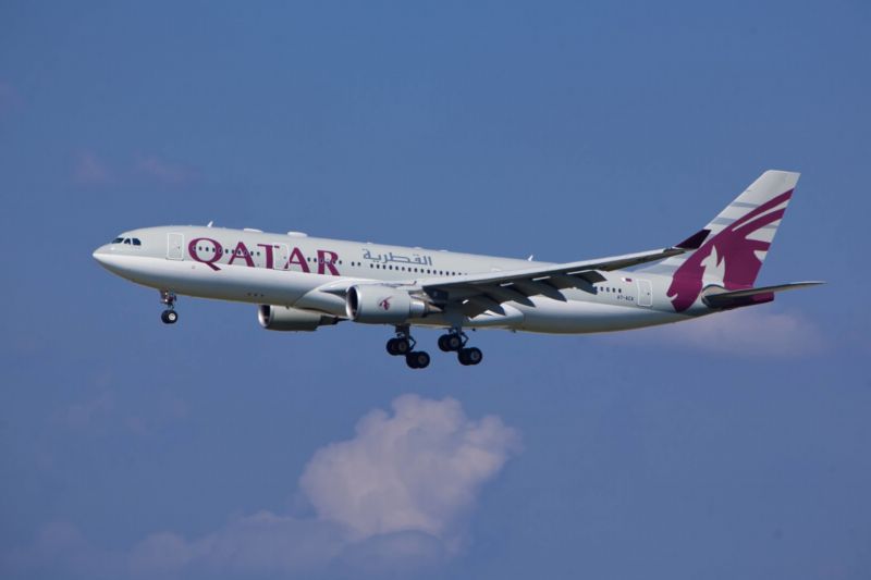 Katarské aerolinky Qatar Airlines zahájily provoz nejdelší pravidelné komerční linky na světě. Jde o let mezi Dauhá a Aucklandem.