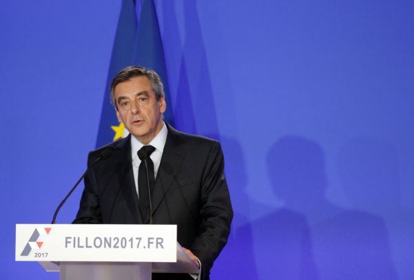 Kandidát na prezidenta François Fillon.