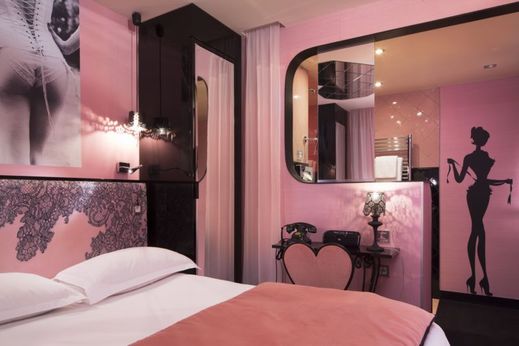 Hotel Vice Versa inspirovaný sedmi smrtelnými hříchy.