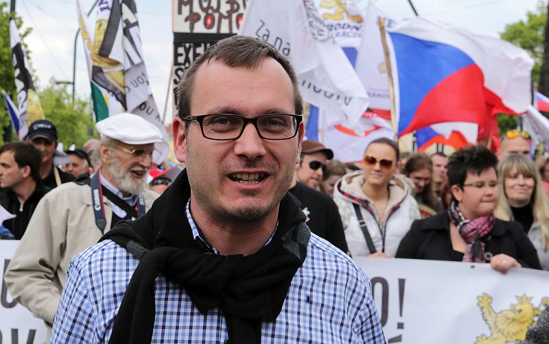 Předseda krajně pravicové Národní demokracie Adam B. Bartoš.