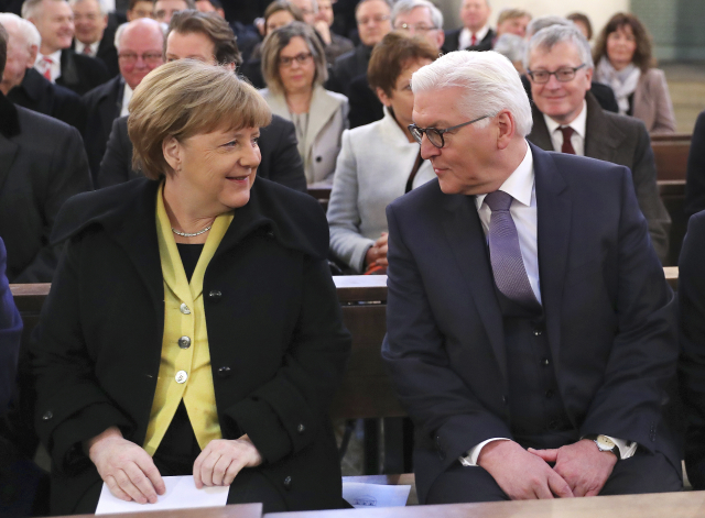 Angela Merkelová a Frank-Walter Steinmeier.