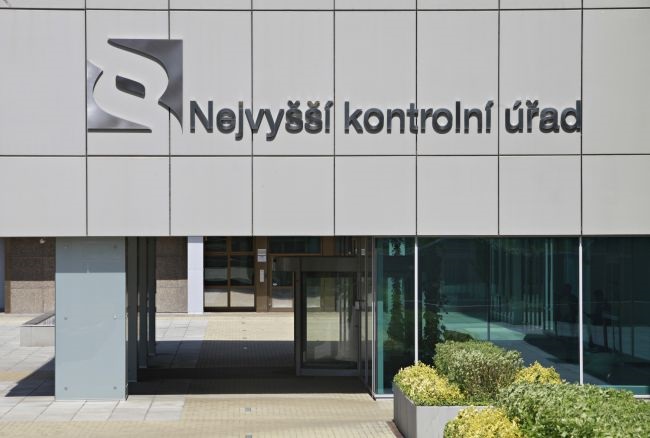 Nejvyšší kontrolní úřad.