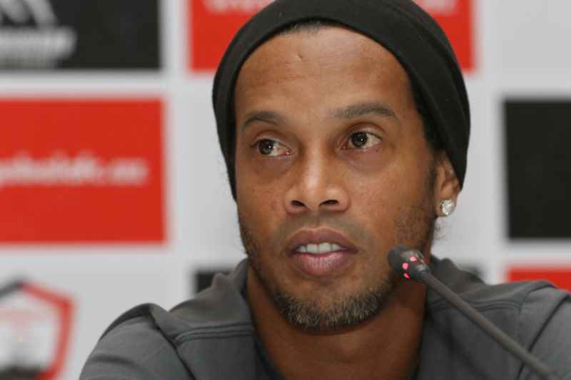 Bývalý brazilský fotbalista Ronaldinho. Bývalý brazilský fotbalista Ronaldinho.