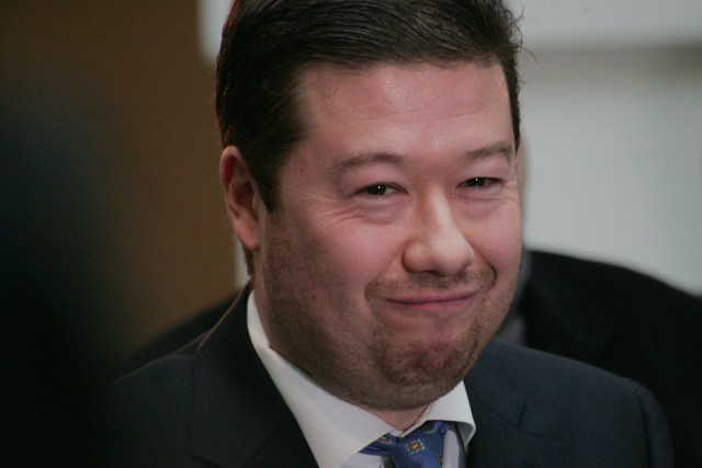 Tomio Okamura.