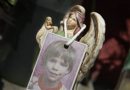 Etan Patz zmizel v roce 1979, když byl poprvé sám na cestě do školy. O 22 let později byl prohlášen za mrtvého, ačkoli jeho tělo se nikdy nenašlo.