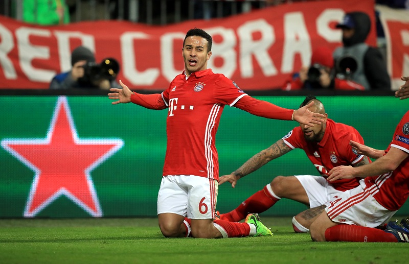 Bayern deklasoval Arsenal. Bayern deklasoval Arsenal.