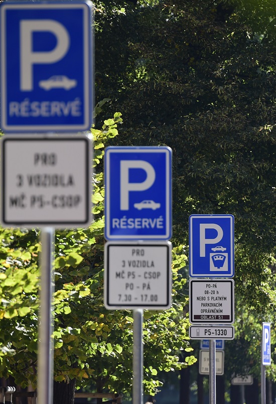 Parkovací zóny v Praze 5.