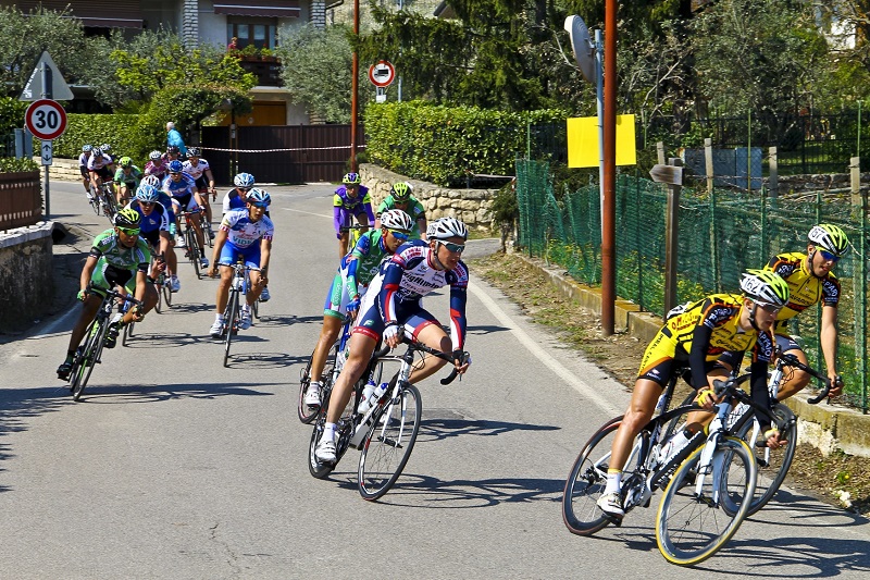 Mladí čeští cyklisté Michal Brázda a Jan Kovář užívali doping.