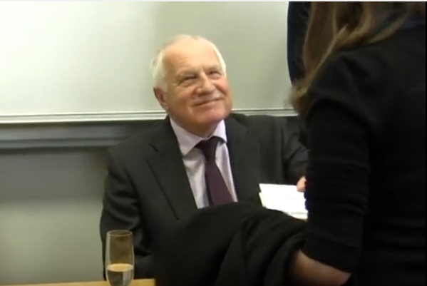 Václav Klaus na Ekonomicko-správní fakultě Masarykovy university.