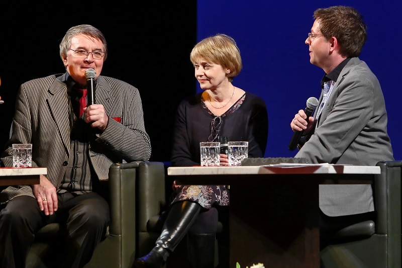 Vlastimil Harapes, Jaromíra Mílová a Aleš Cibulka.