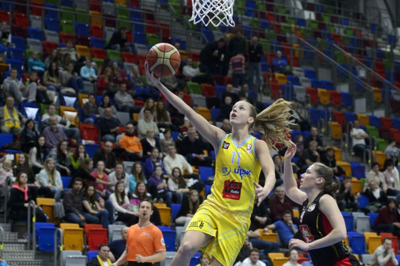 Kateřina Elhotová se po těžkém roce vrací na basketbalovou palubovku.