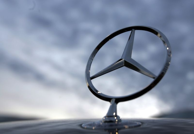 Znak Mercedes. Znak Mercedes.
