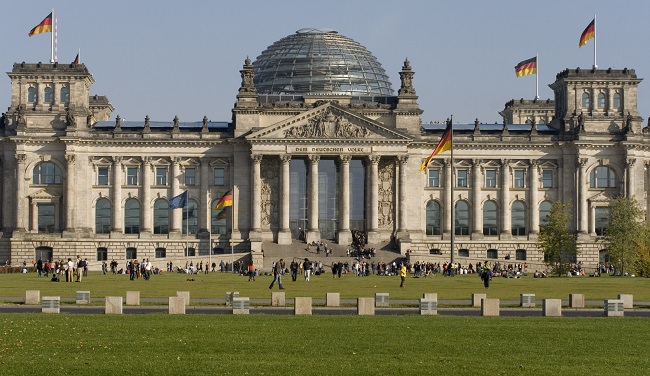 Budova berlínského Říšského sněmu. Budova berlínského Říšského sněmu.
