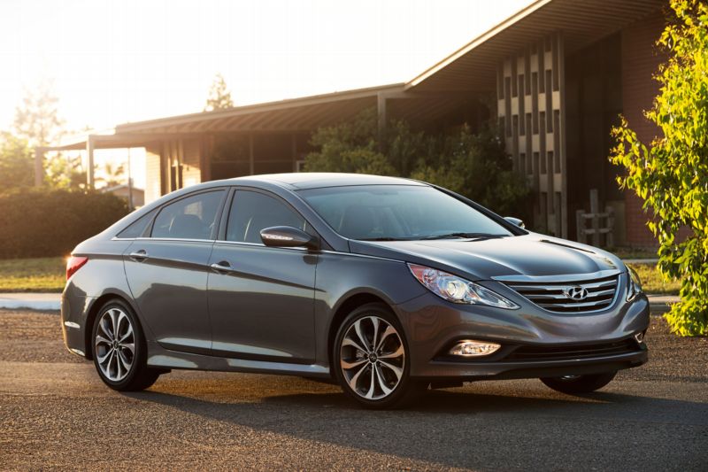 Model Sonata se umístil na druhé příčce svého segmentu.