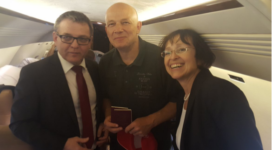 Lubomír Zaorálek s Petrem Jaškem a Veronikou Kuchyňovou Šmigolovou. 