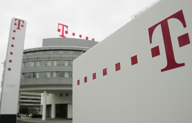Sídlo Deutsche Telekom v Bonnu. Sídlo Deutsche Telekom v Bonnu.