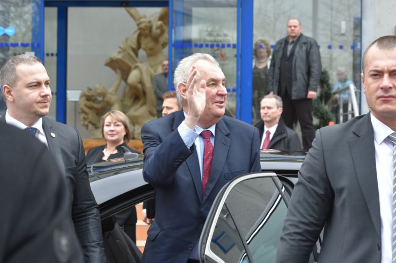 Prezident Miloš Zeman na návštěvě Karlovarského kraje. Prezident Miloš Zeman na návštěvě Karlovarského kraje.